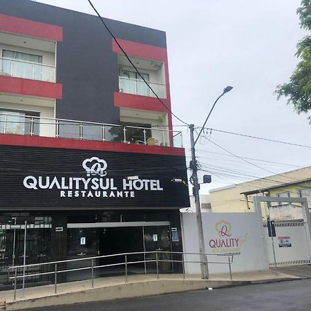 Hotel Qualitysul Teixeira de Freitas Exterior photo